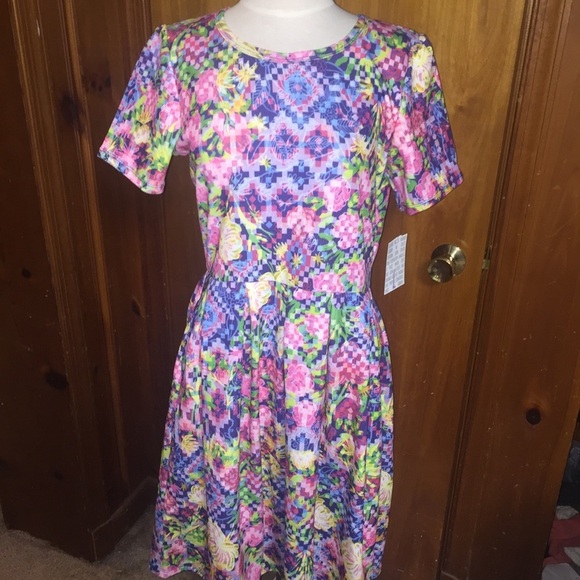 𝅺New Lularoe floral Amelia dress size L lula roe - Picture 1 of 6